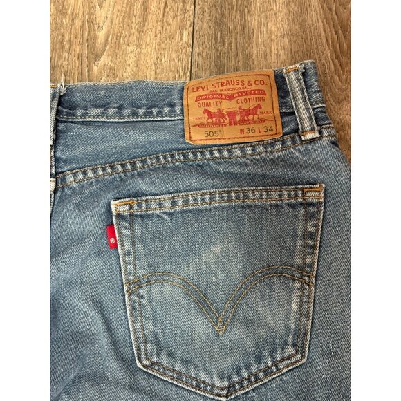 LEVI'S 505 STRAIGHT FIT MENS DENIM BLUE JEANS SIZE 36X34 TALL-LONG 100% COTTON - Picture 9 of 10